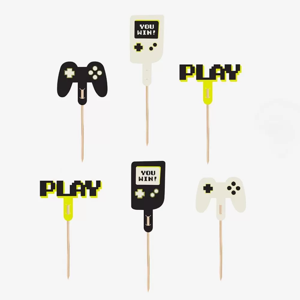 Discount Cake Topper: 6 Video Game Toppers Cake Toppers