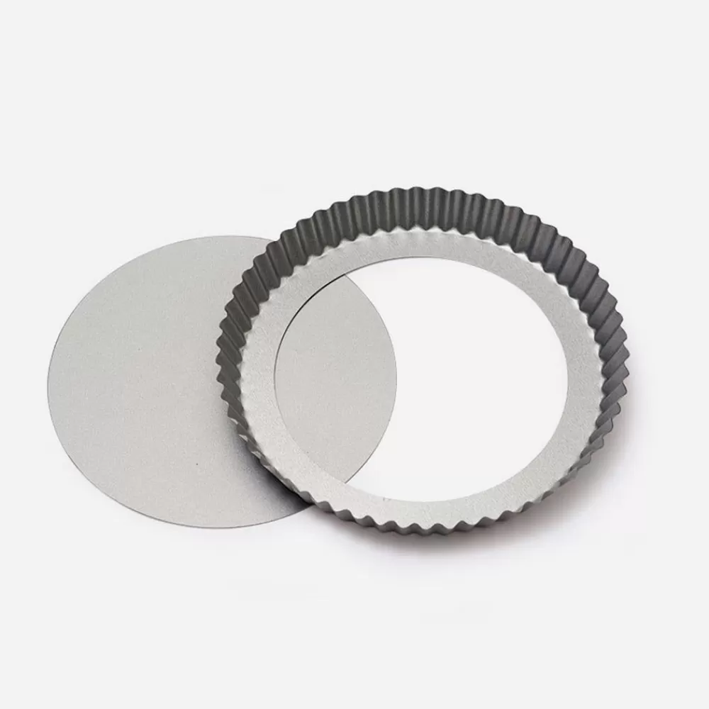 Shop Round Tart Mold Beans And Crowns